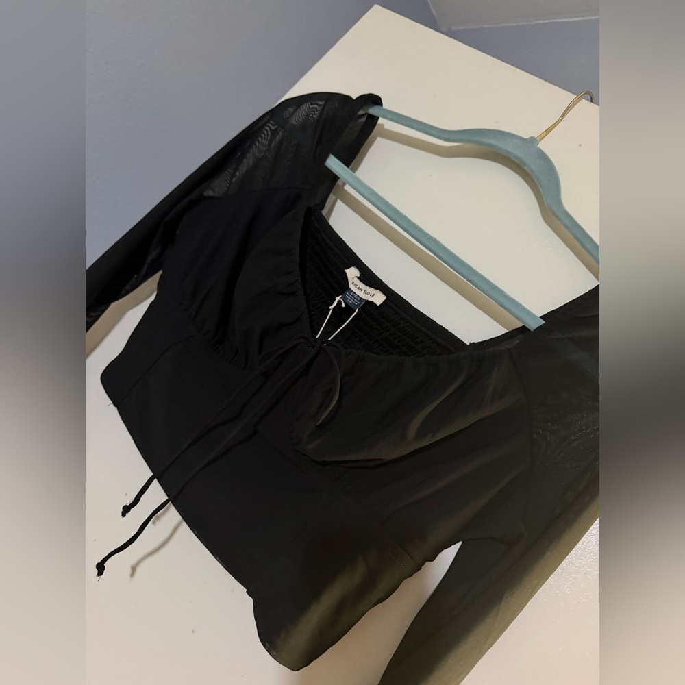 American Eagle Outfitters Black Crop Top